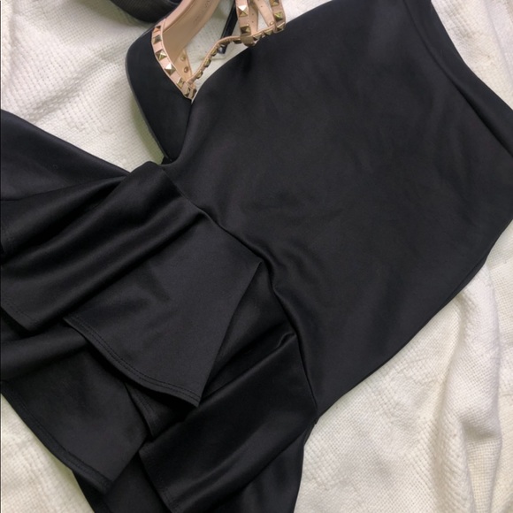 Fun skirt 🖤🖤 - Picture 1 of 3